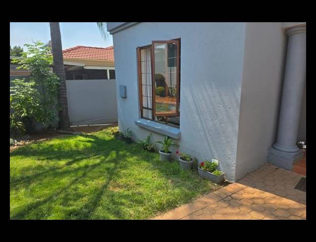 3 BEDROOM HOUSE FOR SALE IN SHARONLEA